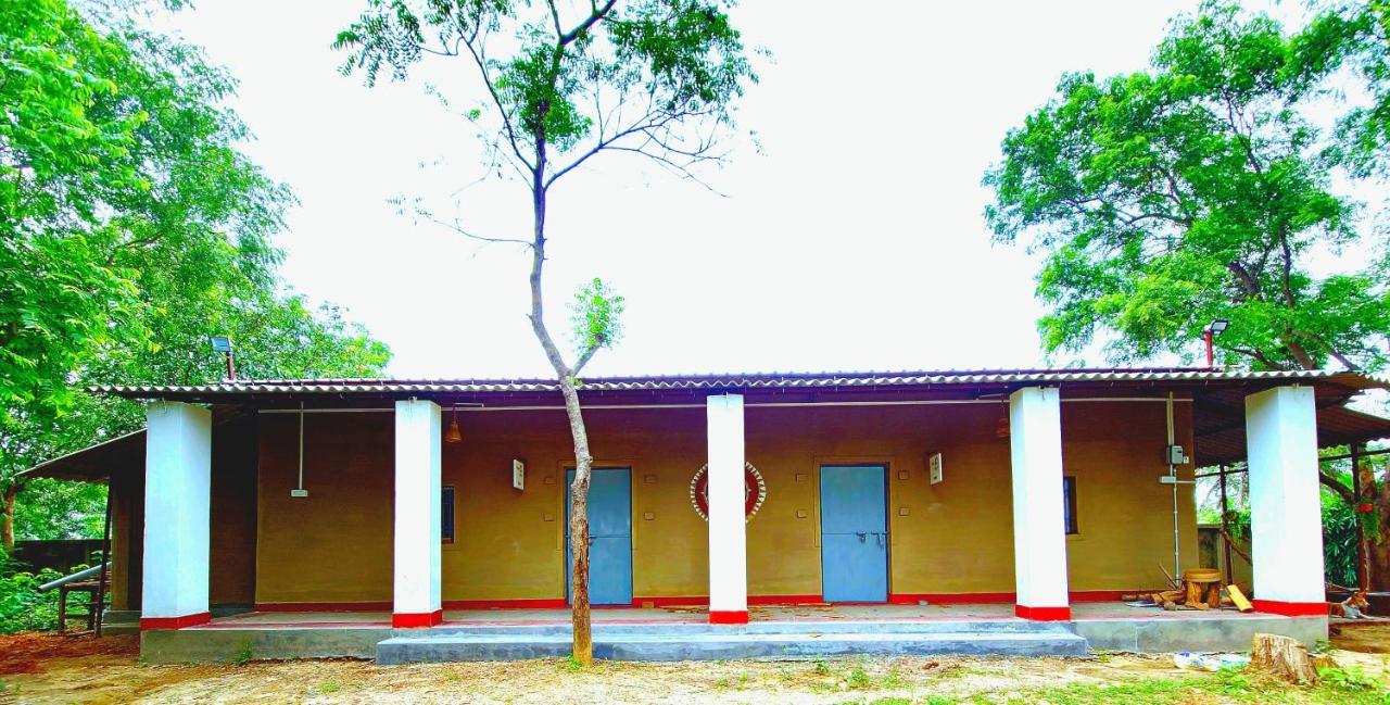 Abar Aranye Hotel Ghatshila Exterior photo